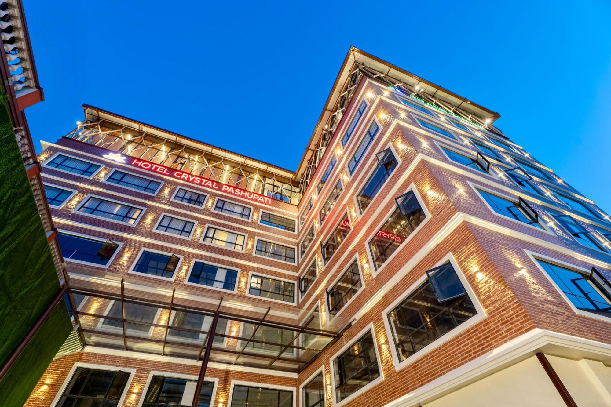 Hotel Crystal Pashupati Kathmandu Exterior foto