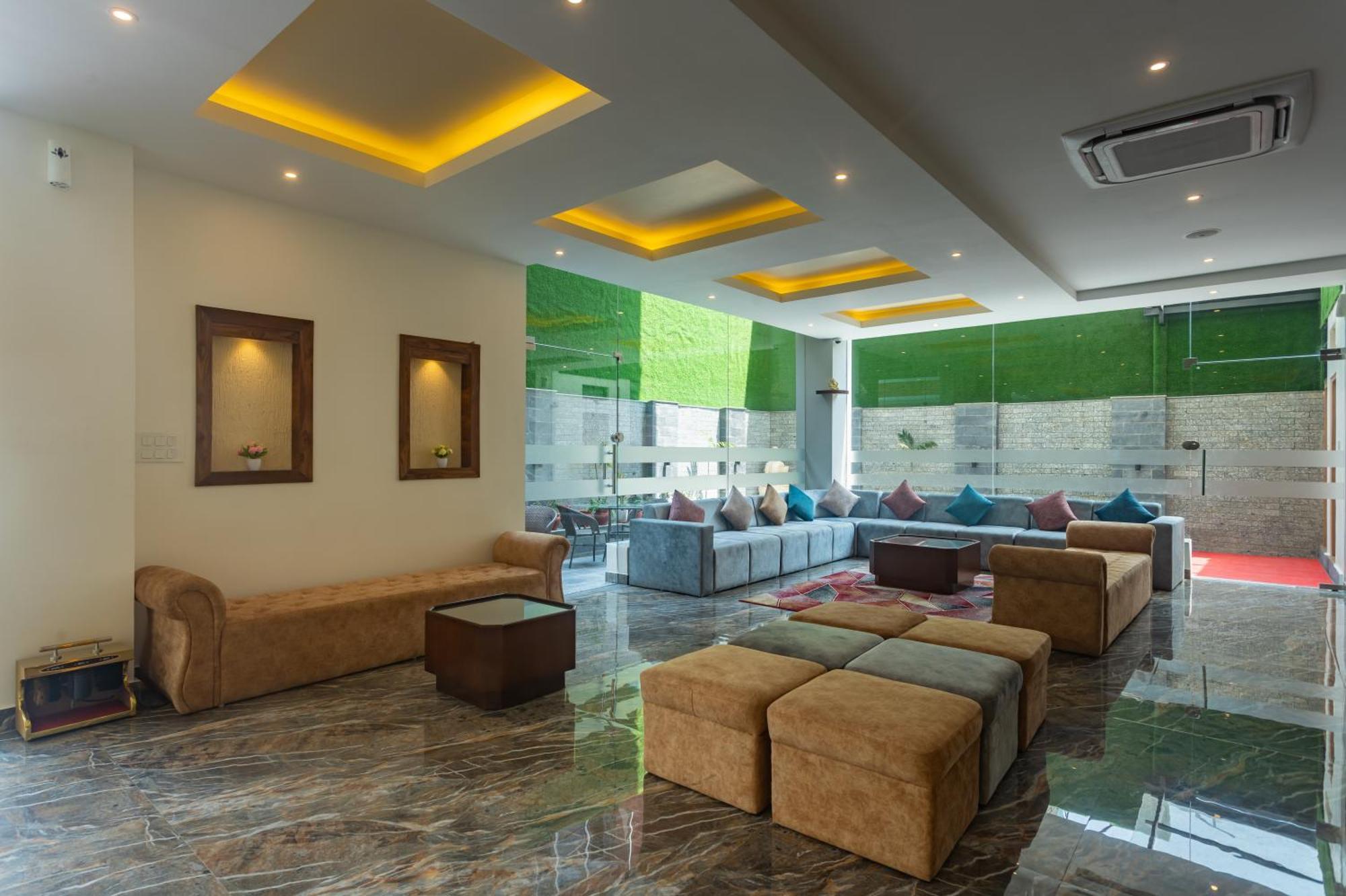 Hotel Crystal Pashupati Kathmandu Exterior foto