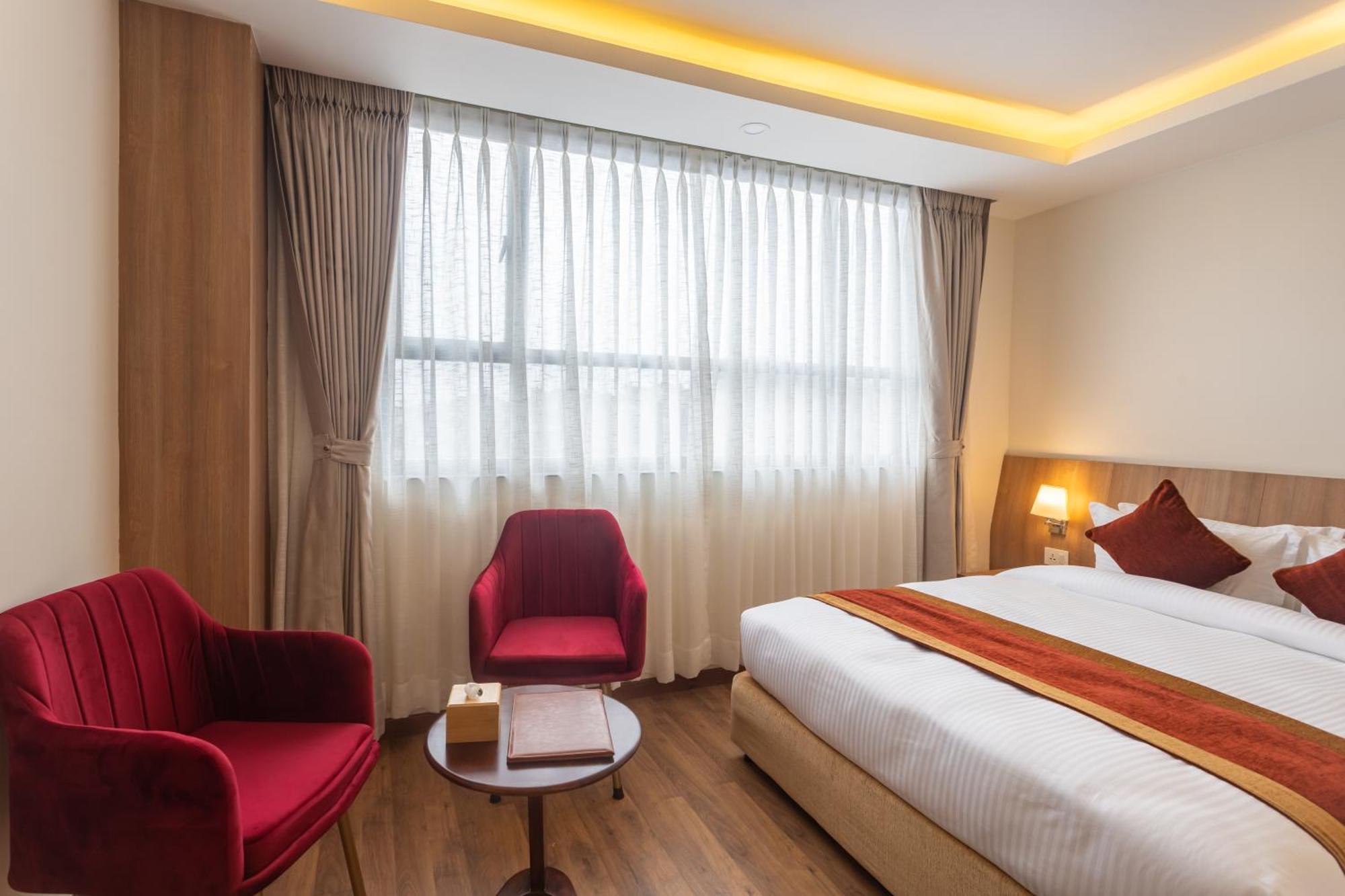 Hotel Crystal Pashupati Kathmandu Exterior foto