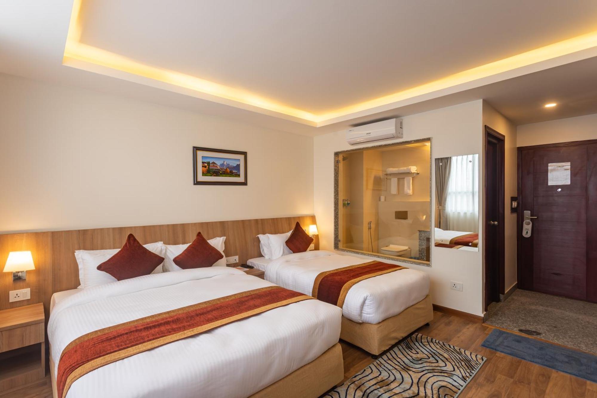 Hotel Crystal Pashupati Kathmandu Exterior foto